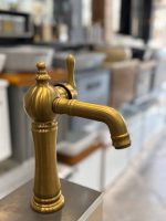 شیر روشویی پایه کوتاه مدل آراد رنگ طلا مات فروش ویژه عیدانه