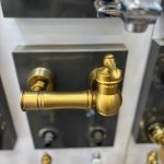 شیر توالت مدل آراد طلا مات 5 سال ضمانت تعویض