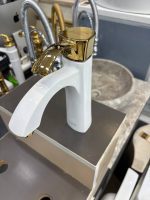 شیر روشویی مدل دنیز سفید طلا - Image 3