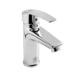 شیر روشویی قهرمان مدل بهادر با طراحی مدرن و بدنه برنجی آبکاری شده کروم براق مناسب سرویس بهداشتی