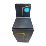 توالت فرنگی آداسا مدل فایتر مشکی مات با طراحی یک‌تکه، فلاش دو زمانه، سیستم تخلیه واش‌دان و درب آرام‌بند