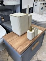 ست سرویس بهداشتی 5 پارچه کرم و طلایی - Image 3