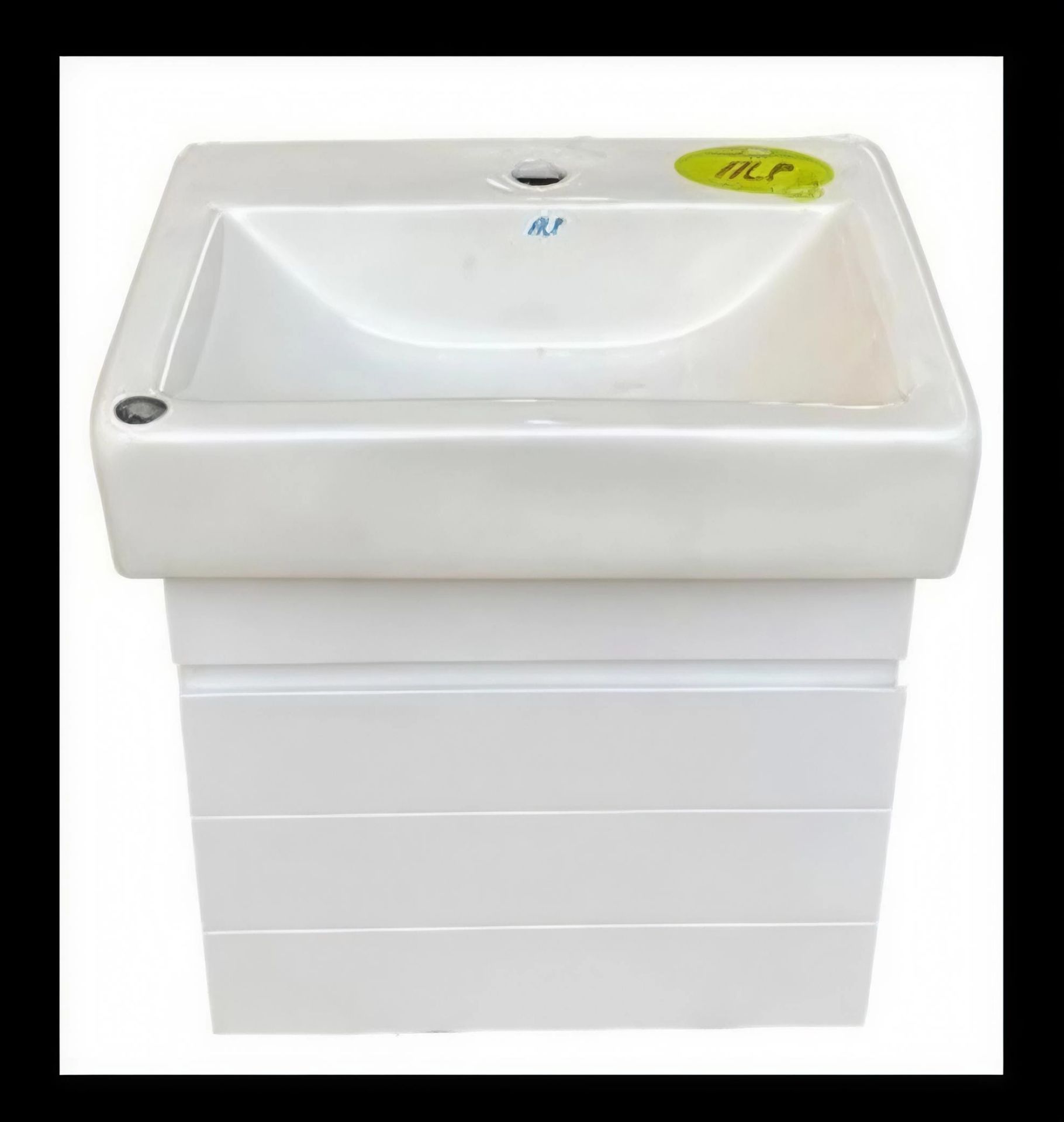 IMG_20260919_131040_662 کابین و سنگ آتیلا - Image 1
